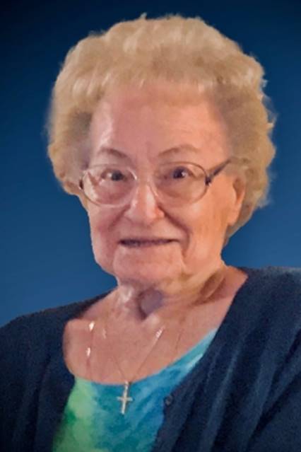 A close-up of a person

AI-generated content may be incorrect.