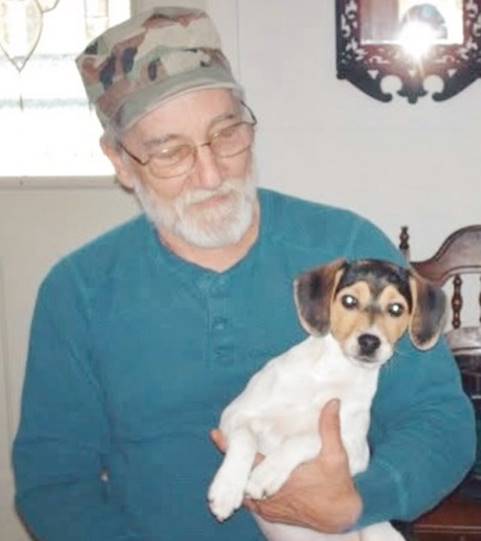 A person holding a dog

AI-generated content may be incorrect.