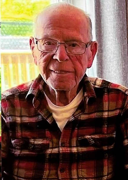 An old person wearing glasses

AI-generated content may be incorrect.